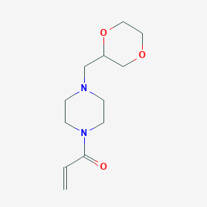 B2737128 1-[4-(1,4-Dioxan-2-ylmethyl)piperazin-1-yl]prop-2-en-1-one CAS No. 2175581-07-2