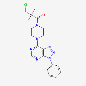 molecular formula C19H22ClN7O B2737208 3-氯-2,2-二甲基-1-(4-(3-苯基-3H-[1,2,3]三唑[4,5-d]嘧啶-7-基)哌嗪-1-基)丙酮 CAS No. 920177-29-3