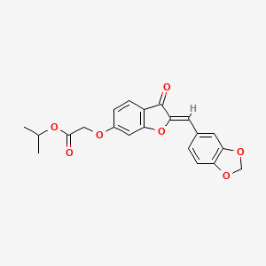 molecular formula C21H18O7 B2737388 (Z)-isopropyl 2-((2-(benzo[d][1,3]dioxol-5-ylmethylene)-3-oxo-2,3-dihydrobenzofuran-6-yl)oxy)acetate CAS No. 859662-83-2