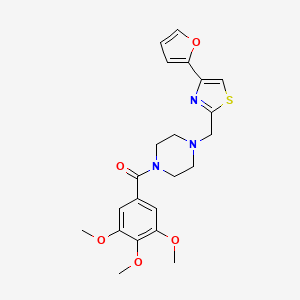 (4-((4-(Furan-2-yl)thiazol-2-yl)methyl)piperazin-1-yl)(3,4,5-trimethoxyphenyl)methanone