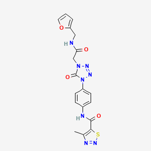 molecular formula C18H16N8O4S B2737953 N-(4-(4-(2-((furan-2-ylmethyl)amino)-2-oxoethyl)-5-oxo-4,5-dihydro-1H-tetrazol-1-yl)phenyl)-4-methyl-1,2,3-thiadiazole-5-carboxamide CAS No. 1396847-76-9
