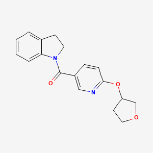 molecular formula C18H18N2O3 B2738170 吲哚啉-1-基(6-((氮杂环丁烷-3-基)氧基)吡啶-3-基)甲酮 CAS No. 2034389-36-9