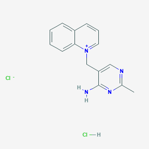 molecular formula C15H16Cl2N4 B2738578 1-((4-Amino-2-methylpyrimidin-5-yl)methyl)quinolin-1-ium chloride hydrochloride CAS No. 29856-44-8