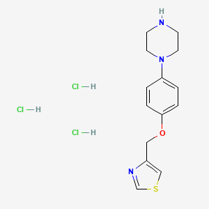 molecular formula C14H20Cl3N3OS B2738990 4-[(4-哌嗪-1-基苯氧基)甲基]-1,3-噻唑；三盐酸盐 CAS No. 2460757-53-1