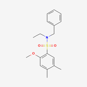 molecular formula C18H23NO3S B2739235 N-benzyl-N-ethyl-2-methoxy-4,5-dimethylbenzenesulfonamide CAS No. 1018059-14-7
