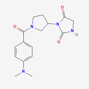 molecular formula C16H20N4O3 B2739310 3-(1-(4-(二甲氨基)苯甲酰)吡咯烷-3-基)咪唑啉-2,4-二酮 CAS No. 2320379-95-9