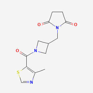 molecular formula C13H15N3O3S B2740598 1-{[1-(4-Methyl-1,3-thiazole-5-carbonyl)azetidin-3-yl]methyl}pyrrolidine-2,5-dione CAS No. 2097924-22-4