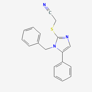 molecular formula C18H15N3S B2740620 2-((1-benzyl-5-phenyl-1H-imidazol-2-yl)thio)acetonitrile CAS No. 1206996-31-7
