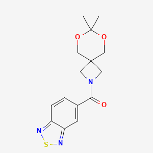 molecular formula C15H17N3O3S B2740757 Benzo[c][1,2,5]thiadiazol-5-yl(7,7-dimethyl-6,8-dioxa-2-azaspiro[3.5]nonan-2-yl)methanone CAS No. 1396785-31-1
