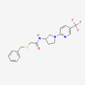 molecular formula C19H20F3N3OS B2742049 2-(苄硫基)-N-(1-(5-(三氟甲基)吡啶-2-基)吡咯烷-3-基)乙酰胺 CAS No. 1797874-09-9