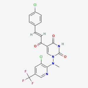 molecular formula C20H13Cl2F3N4O3 B2742161 5-[(E)-3-(4-chlorophenyl)prop-2-enoyl]-1-[[3-chloro-5-(trifluoromethyl)pyridin-2-yl]-methylamino]pyrimidine-2,4-dione CAS No. 338770-10-8