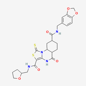 molecular formula C25H22N4O6S2 B2742979 N8-[(2H-1,3-苯并二氧杂环[5.5.1]十一烷-5-基)甲基]-5-氧代-N3-[(氧杂环戊二烷-2-基)甲基]-1-硫代-1H,4H,5H-[1,3]噻唑并[3,4-a]喹唑啉-3,8-二甲酰胺 CAS No. 688790-94-5