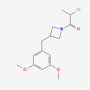 molecular formula C15H20ClNO3 B2743147 2-Chloro-1-[3-[(3,5-dimethoxyphenyl)methyl]azetidin-1-yl]propan-1-one CAS No. 2411252-79-2