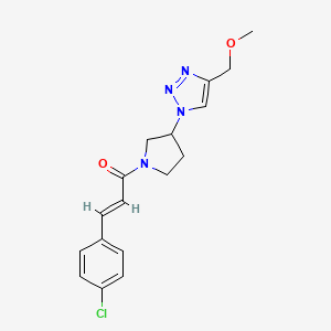 molecular formula C17H19ClN4O2 B2743480 (2E)-3-(4-chlorophenyl)-1-{3-[4-(methoxymethyl)-1H-1,2,3-triazol-1-yl]pyrrolidin-1-yl}prop-2-en-1-one CAS No. 2097939-48-3