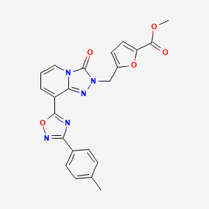 molecular formula C22H17N5O5 B2743533 methyl 5-((3-oxo-8-(3-(p-tolyl)-1,2,4-oxadiazol-5-yl)-[1,2,4]triazolo[4,3-a]pyridin-2(3H)-yl)methyl)furan-2-carboxylate CAS No. 1251572-80-1