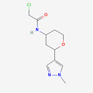 molecular formula C11H16ClN3O2 B2745186 2-Chloro-N-[2-(1-methylpyrazol-4-yl)oxan-4-yl]acetamide CAS No. 2411242-99-2