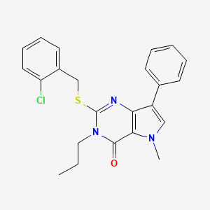 molecular formula C23H22ClN3OS B2746387 2-((2-chlorobenzyl)thio)-5-methyl-7-phenyl-3-propyl-3H-pyrrolo[3,2-d]pyrimidin-4(5H)-one CAS No. 1115371-23-7