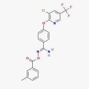 molecular formula C21H15ClF3N3O3 B2746700 (Z)-[氨基(4-{[3-氯-5-(三氟甲基)吡啶-2-基]氧基}苯基)甲基亚胺] 3-甲基苯甲酸酯 CAS No. 1025277-28-4