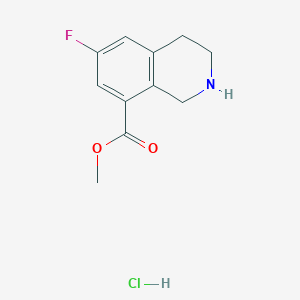 molecular formula C11H13ClFNO2 B2747557 甲基6-氟-1,2,3,4-四氢异喹啉-8-羧酸酯；盐酸盐 CAS No. 2416236-64-9