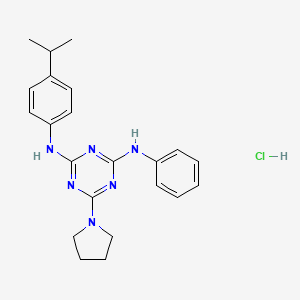 molecular formula C22H27ClN6 B2747777 N2-(4-异丙基苯基)-N4-苯基-6-(吡咯啉-1-基)-1,3,5-三嘧啶-2,4-二胺盐酸盐 CAS No. 1179389-98-0