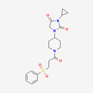 molecular formula C20H25N3O5S B2748606 1-{1-[3-(苯磺酰)丙酰]哌啶-4-基}-3-环丙基咪唑烷-2,4-二酮 CAS No. 2097916-79-3