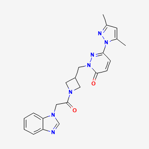 molecular formula C22H23N7O2 B2748980 2-((1-(2-(1H-benzo[d]imidazol-1-yl)acetyl)azetidin-3-yl)methyl)-6-(3,5-dimethyl-1H-pyrazol-1-yl)pyridazin-3(2H)-one CAS No. 2319638-62-3