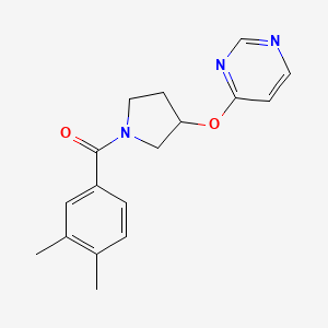 molecular formula C17H19N3O2 B2749684 (3,4-二甲基苯基)(3-(嘧啶-4-氧基)吡咯啉-1-基)甲酮 CAS No. 2034297-13-5