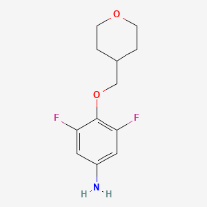 molecular formula C12H15F2NO2 B2749758 3,5-Difluoro-4-[(tetrahydro-2H-pyran-4-yl)methoxy]benzenamine CAS No. 1284865-66-2