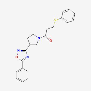 molecular formula C21H21N3O2S B2750247 1-(3-(5-Phenyl-1,2,4-oxadiazol-3-yl)pyrrolidin-1-yl)-3-(phenylthio)propan-1-one CAS No. 2034602-24-7