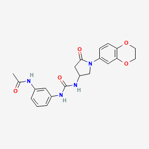 molecular formula C21H22N4O5 B2750583 N-(3-(3-(1-(2,3-dihydrobenzo[b][1,4]dioxin-6-yl)-5-oxopyrrolidin-3-yl)ureido)phenyl)acetamide CAS No. 877641-18-4