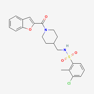 molecular formula C22H23ClN2O4S B2750689 N-((1-(苯并呋喃-2-甲酰)哌啶-4-基)甲基)-3-氯-2-甲基苯磺酰胺 CAS No. 1235348-65-8