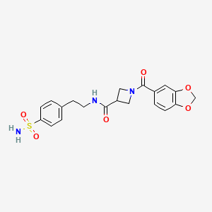 molecular formula C20H21N3O6S B2750804 1-(苯并[d][1,3]二噁杂环-5-甲酰)-N-(4-磺酰氨基苯乙基)氮杂环丁烷-3-甲酸酰胺 CAS No. 1396750-89-2