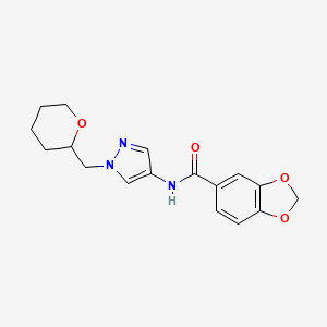 molecular formula C17H19N3O4 B2750985 N-(1-((四氢-2H-吡喃-2-基)甲基)-1H-吡唑-4-基)苯并[d][1,3]二噁烷-5-羧酰胺 CAS No. 2034556-47-1