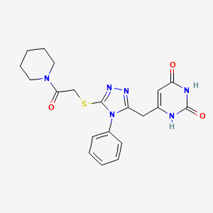 B2751255 6-[[5-(2-oxo-2-piperidin-1-ylethyl)sulfanyl-4-phenyl-1,2,4-triazol-3-yl]methyl]-1H-pyrimidine-2,4-dione CAS No. 852046-52-7