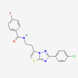 B2751326 N-(2-(2-(4-chlorophenyl)thiazolo[3,2-b][1,2,4]triazol-6-yl)ethyl)-4-fluorobenzamide CAS No. 894050-49-8