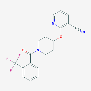 molecular formula C19H16F3N3O2 B2751340 2-((1-(2-(三氟甲基)苯甲酰)哌啶-4-基)氧基)烟酸腈 CAS No. 1797958-96-3