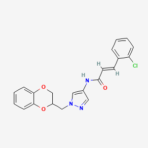 molecular formula C21H18ClN3O3 B2752013 (E)-3-(2-氯苯基)-N-(1-((2,3-二氢苯并[b][1,4]二噁烷-2-基)甲基)-1H-吡唑-4-基)丙烯酰胺 CAS No. 1798428-75-7