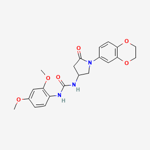 molecular formula C21H23N3O6 B2752665 1-(1-(2,3-Dihydrobenzo[b][1,4]dioxin-6-yl)-5-oxopyrrolidin-3-yl)-3-(2,4-dimethoxyphenyl)urea CAS No. 894040-50-7