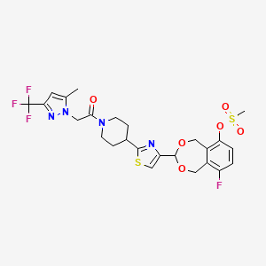 molecular formula C25H26F4N4O6S2 B2754903 [6-Fluoro-3-[2-[1-[2-[5-methyl-3-(trifluoromethyl)pyrazol-1-yl]acetyl]piperidin-4-yl]-1,3-thiazol-4-yl]-1,5-dihydro-2,4-benzodioxepin-9-yl] methanesulfonate CAS No. 1879929-70-0