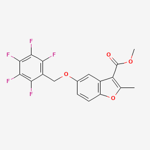 molecular formula C18H11F5O4 B2755220 Methyl 2-methyl-5-[(2,3,4,5,6-pentafluorophenyl)methoxy]-1-benzofuran-3-carboxylate CAS No. 300557-13-5