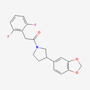 1-(3-(Benzo[d][1,3]dioxol-5-yl)pyrrolidin-1-yl)-2-(2,6-difluorophenyl)ethanone