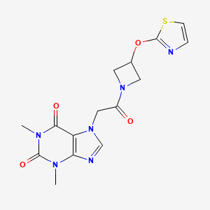 1,3-dimethyl-7-(2-oxo-2-(3-(thiazol-2-yloxy)azetidin-1-yl)ethyl)-1H-purine-2,6(3H,7H)-dione