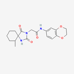 N-(2,3-dihydro-1,4-benzodioxin-6-yl)-2-{6-methyl-2,4-dioxo-1,3-diazaspiro[4.5]decan-3-yl}acetamide