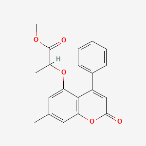 molecular formula C20H18O5 B2756119 甲酸甲酯 2-[(7-甲基-2-氧代-4-苯基-2H-香豆素-5-基)氧基]丙酸酯 CAS No. 307548-17-0
