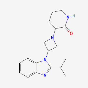 molecular formula C18H24N4O B2757041 3-[3-(2-异丙基苯并咪唑-1-基)氮杂环丁烷-1-基]哌啶-2-酮 CAS No. 2415453-02-8