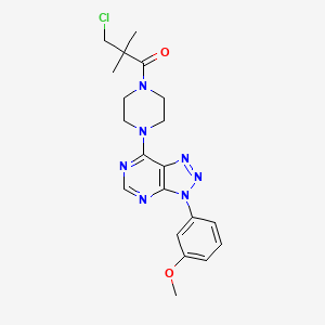 3-chloro-1-(4-(3-(3-methoxyphenyl)-3H-[1,2,3]triazolo[4,5-d]pyrimidin-7-yl)piperazin-1-yl)-2,2-dimethylpropan-1-one
