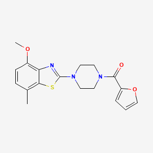 molecular formula C18H19N3O3S B2758497 呋喃-2-基(4-(4-甲氧基-7-甲基苯并[d]噻唑-2-基)哌嗪-1-基)甲酮 CAS No. 897487-07-9