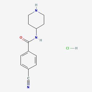 molecular formula C13H16ClN3O B2758974 4-Cyano-N-piperidin-4-yl-benzamide hydrochloride CAS No. 1286275-77-1