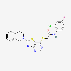 molecular formula C22H17ClFN5OS2 B2759170 N-(2-氯-4-氟苯基)-2-((2-(3,4-二氢异喹啉-2(1H)-基)噻唑并[4,5-d]嘧啶-7-基)硫)乙酰胺 CAS No. 1190007-87-4