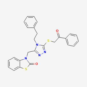 molecular formula C26H22N4O2S2 B2759277 3-((5-((2-氧代-2-苯乙基)硫代)-4-苯乙基-4H-1,2,4-三唑-3-基)甲基)苯并[d]噻唑-2(3H)-酮 CAS No. 862829-50-3